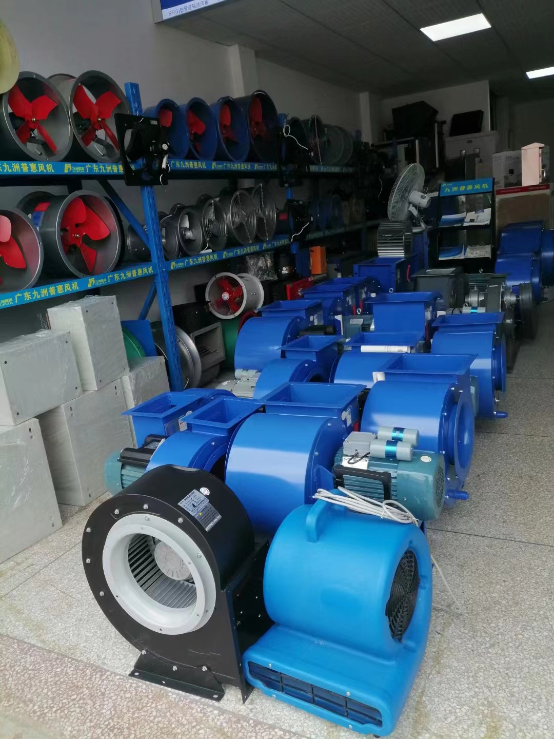 �ͻ�����